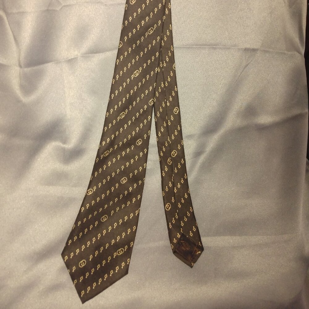 ❤️RARE VINTAGE GUCCI ITALY GG LOGO TIE BROWN 3 1/2"